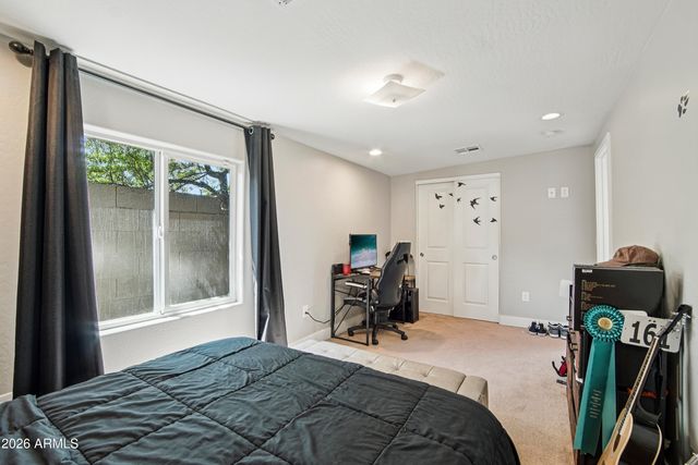 2644 E SYLVIA Street, Phoenix, AZ 85032