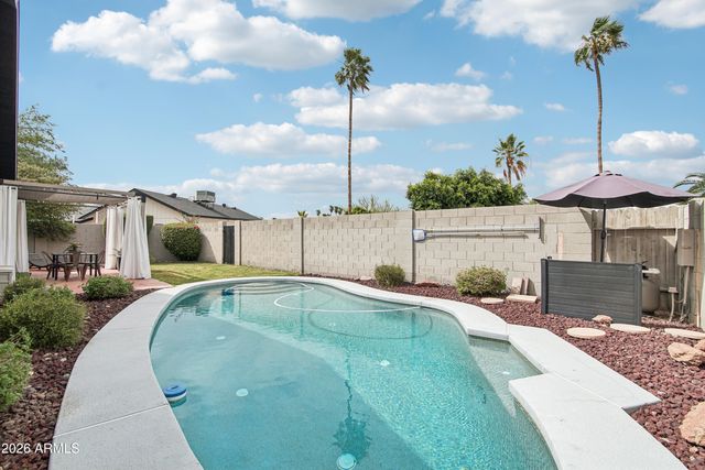 2644 E SYLVIA Street, Phoenix, AZ 85032