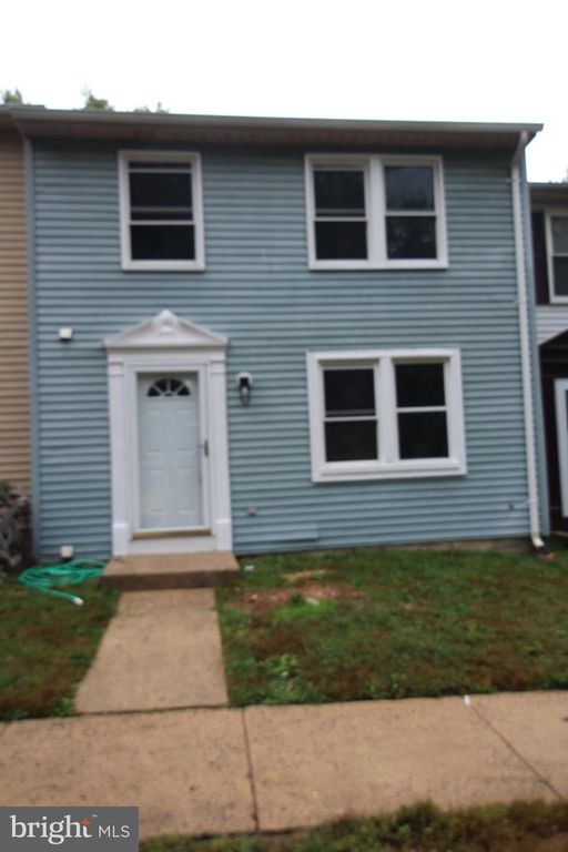 6264 HILLSIDE RD, Springfield, VA 22152