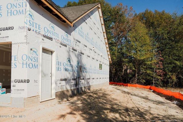 229 Telluride Court, Aberdeen, NC 28315