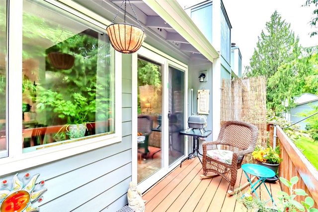 2949 Mile Hill Drive SE #C7, Port Orchard, WA 98366