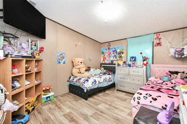 93 Road 5101, Cleveland, TX 77327