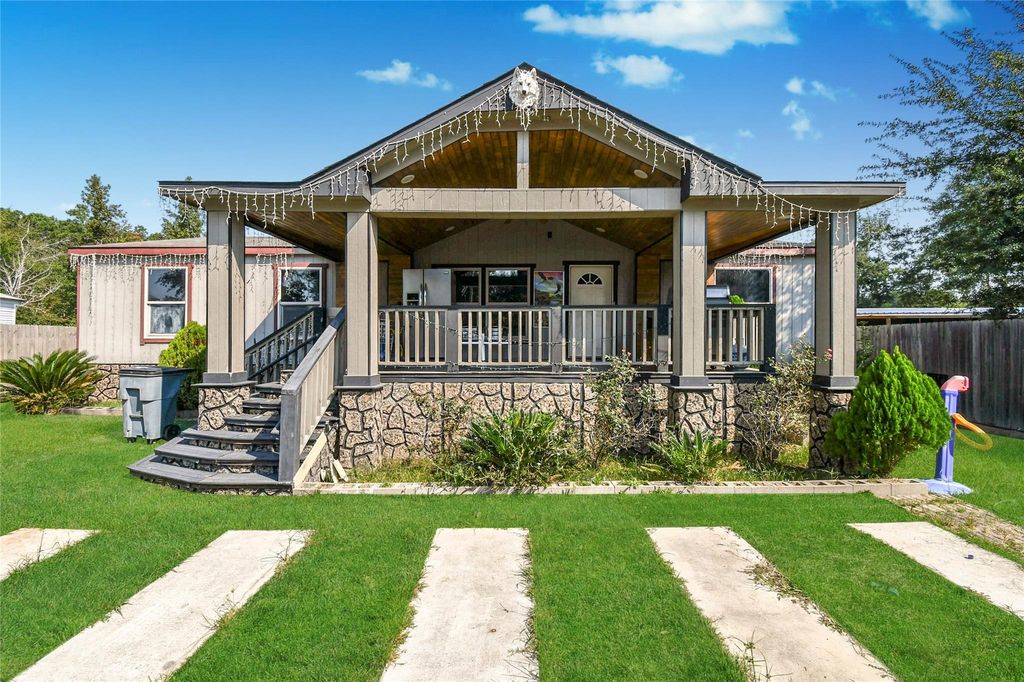 93 Road 5101, Cleveland, TX 77327