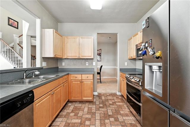 1012 Legends WAY, Suffolk, VA 23435