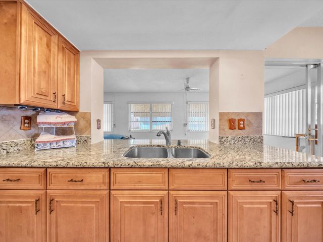 4212 NW 47th Court, Tamarac, FL 33319