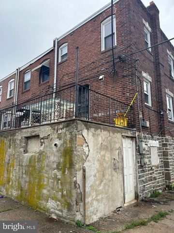 6000 AGUSTA STREET, Philadelphia, PA 19149