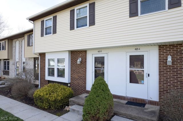 4625 Cox Drive B, Stow, OH 44224