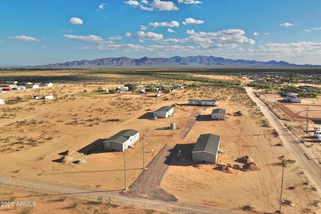 28575 N 250th Lane, Wittmann, AZ 85361