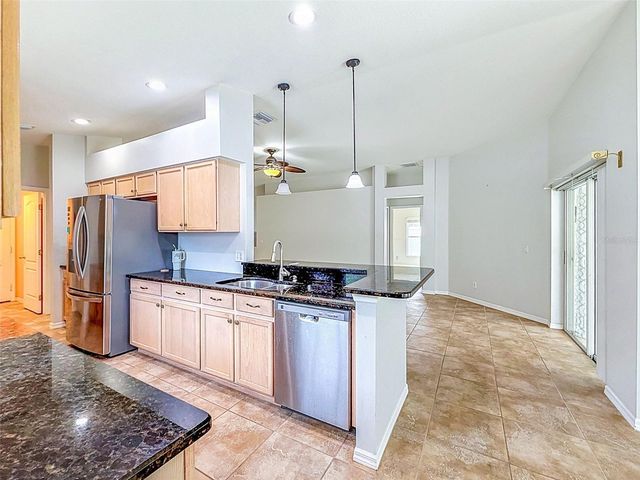 2003 BERRY LAKE DRIVE, Brandon, FL 33510