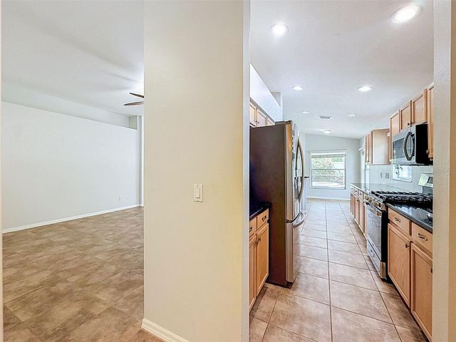 2003 BERRY LAKE DRIVE, Brandon, FL 33510