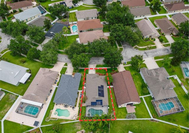2003 BERRY LAKE DRIVE, Brandon, FL 33510