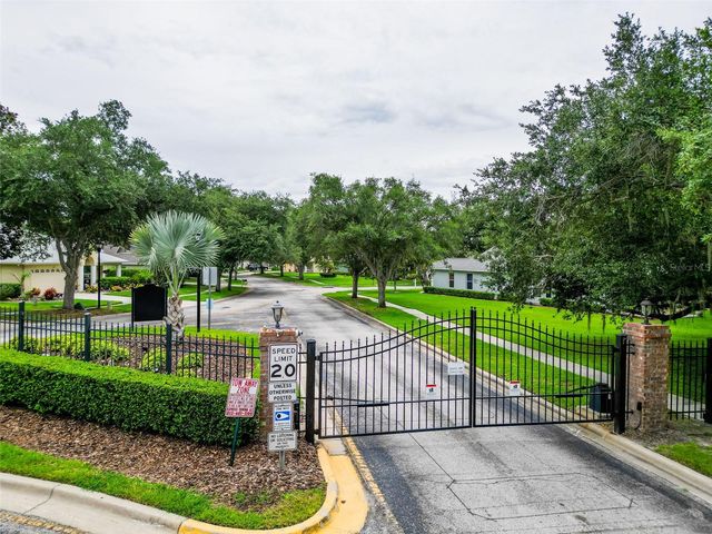 2003 BERRY LAKE DRIVE, Brandon, FL 33510