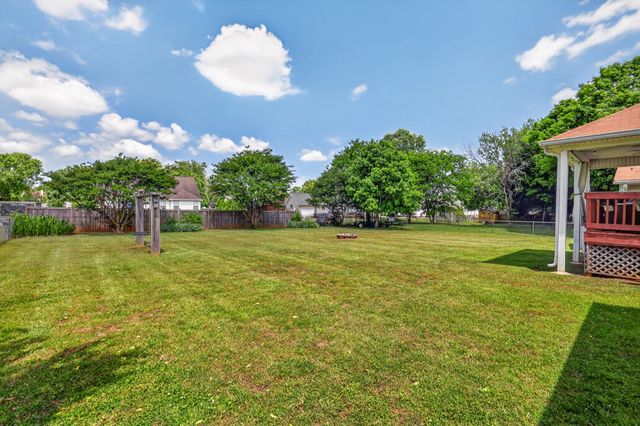 3223 Westbrook Dr, Murfreesboro, TN 37130