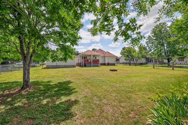 3223 Westbrook Dr, Murfreesboro, TN 37130