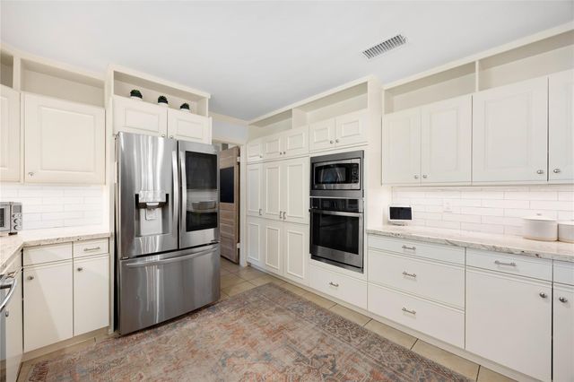 2723 Kismet Lane, Houston, TX 77043