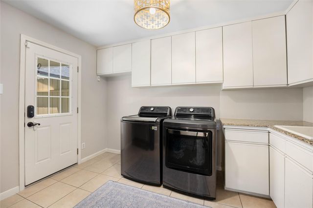 2723 Kismet Lane, Houston, TX 77043