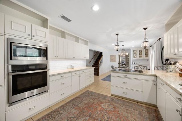 2723 Kismet Lane, Houston, TX 77043