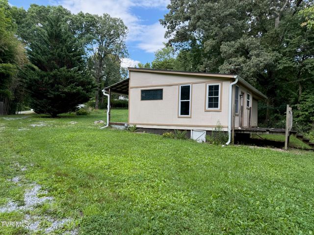 128 Blue Friday Road, Johnson City, TN 37615