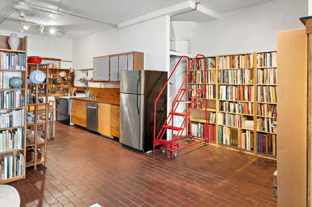 1 Fitchburg St C416, Somerville, MA 02143
