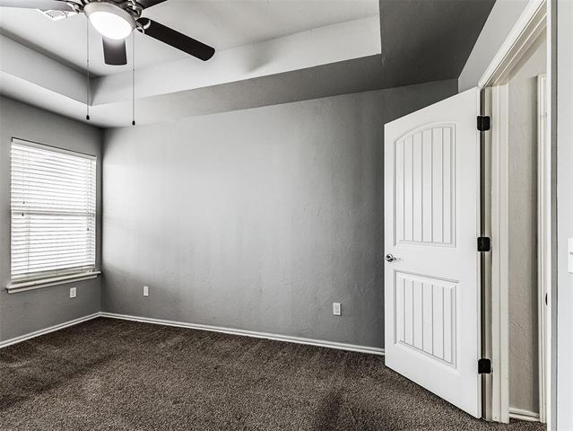 10736 SW 35th Street, Yukon, OK 73099