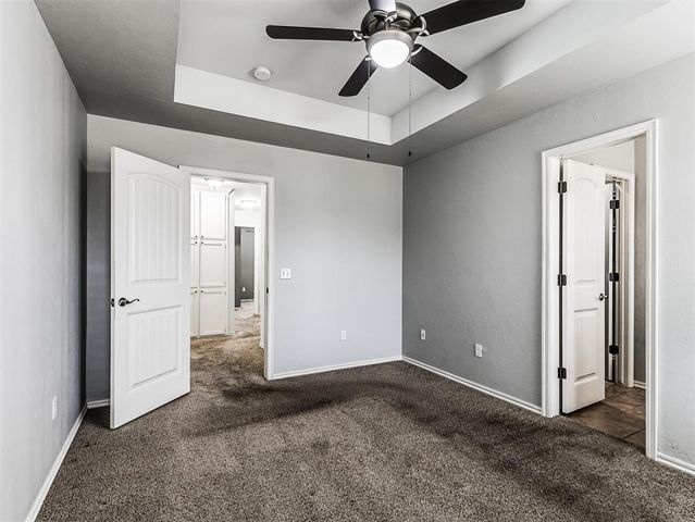 10736 SW 35th Street, Yukon, OK 73099