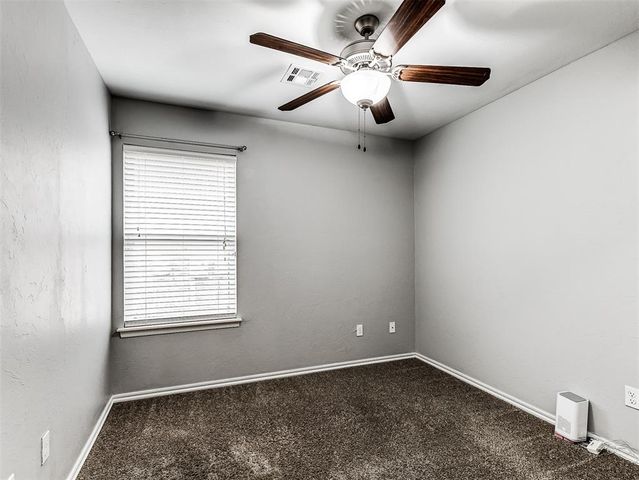 10736 SW 35th Street, Yukon, OK 73099