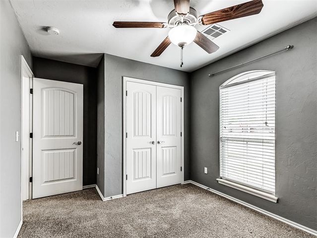 10736 SW 35th Street, Yukon, OK 73099