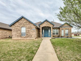 10736 SW 35th Street, Yukon, OK 73099