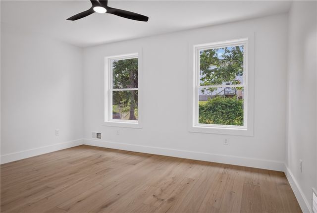 221 Willbert Street, Mt Washington, PA 15211