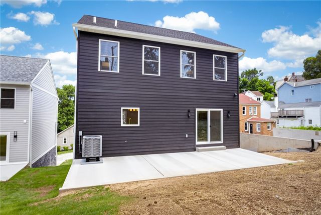 221 Willbert Street, Mt Washington, PA 15211