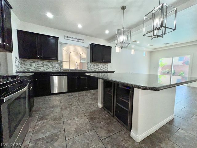 8412 Golden Amber Street, Las Vegas, NV 89139
