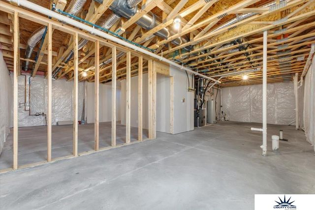 21058 Alex Avenue, Elkhorn, NE 68022