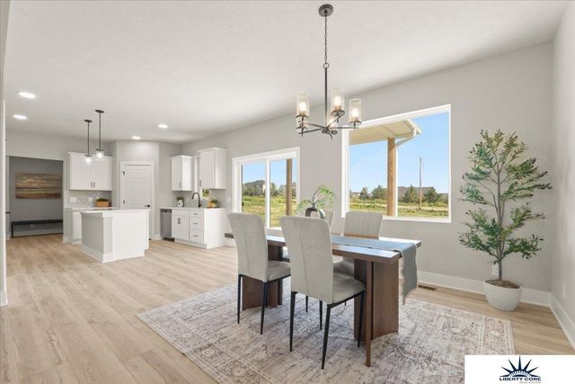 21058 Alex Avenue, Elkhorn, NE 68022