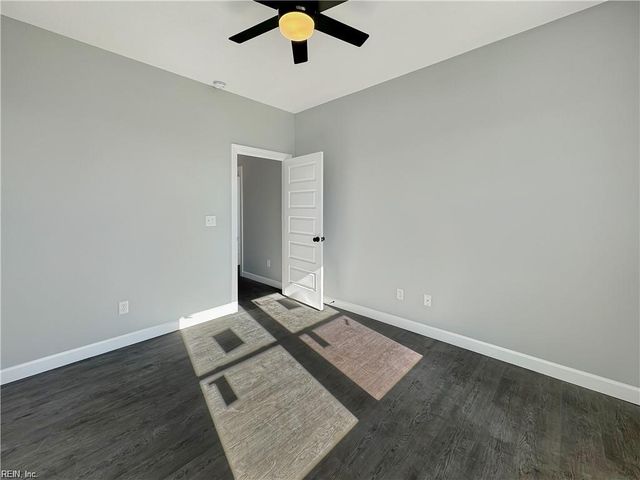 101 Lands End DR, Elizabeth City, NC 27909