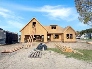 101 Lands End DR, Elizabeth City, NC 27909