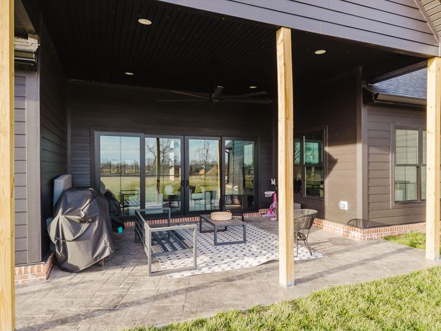 105 Wild Turkey Court, Nicholasville, KY 40356