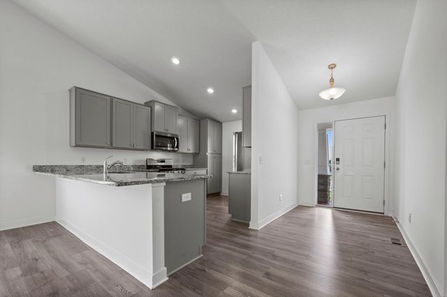 7538 Ochoa Avenue NE, Otsego, MN 55330