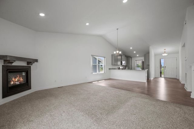 7538 Ochoa Avenue NE, Otsego, MN 55330