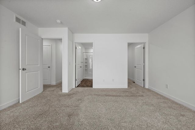 7538 Ochoa Avenue NE, Otsego, MN 55330