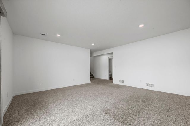 7538 Ochoa Avenue NE, Otsego, MN 55330