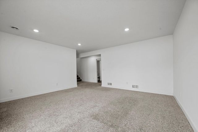 7538 Ochoa Avenue NE, Otsego, MN 55330