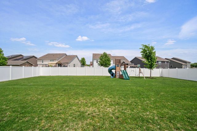 7538 Ochoa Avenue NE, Otsego, MN 55330