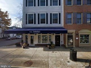 344 HART MEWS, Gaithersburg, MD 20878