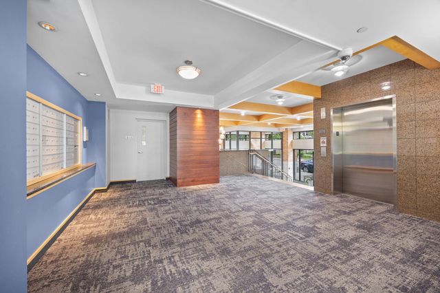 4525 Park Commons Drive 216, Saint Louis Park, MN 55416
