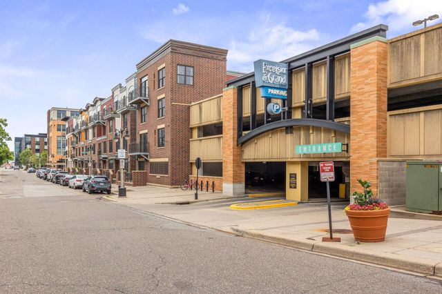 4525 Park Commons Drive 216, Saint Louis Park, MN 55416