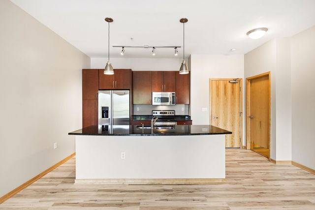 4525 Park Commons Drive 216, Saint Louis Park, MN 55416