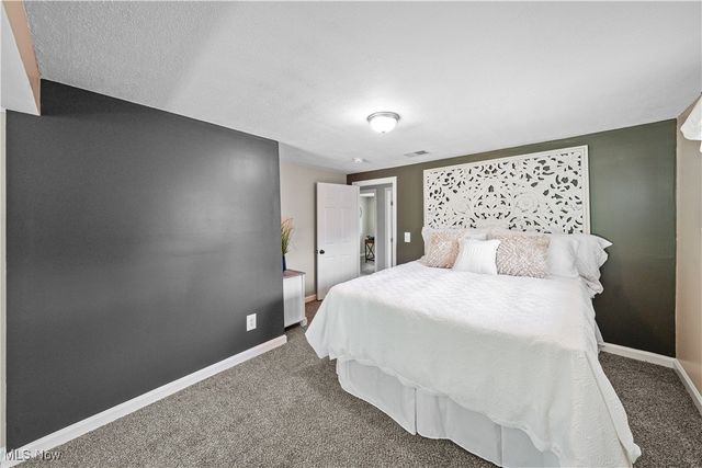 1490 Evergreen Drive, Streetsboro, OH 44241