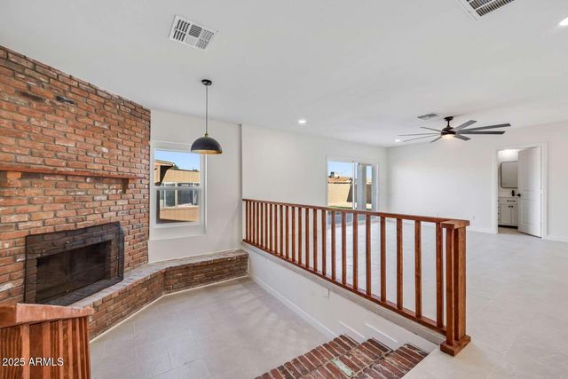 1802 E ARDMORE Drive, Phoenix, AZ 85042