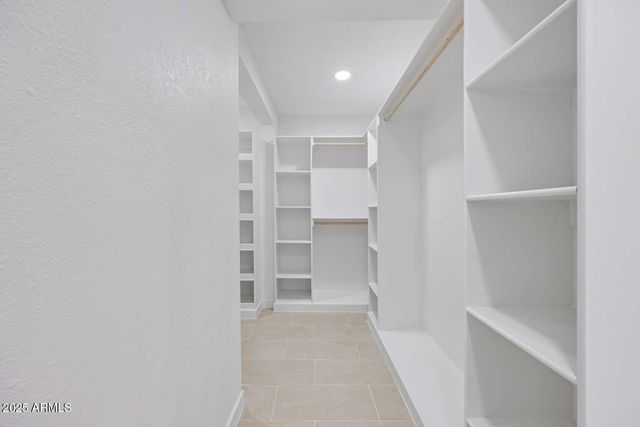 1802 E ARDMORE Drive, Phoenix, AZ 85042