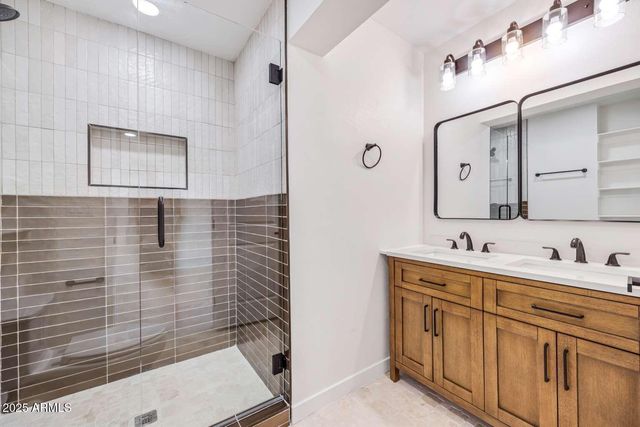 1802 E ARDMORE Drive, Phoenix, AZ 85042